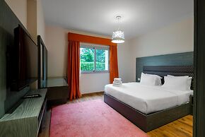 Vesta - Luxury Apt- 2BR - CFC II