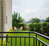 Vesta - Luxury Apt- 2BR - CFC II