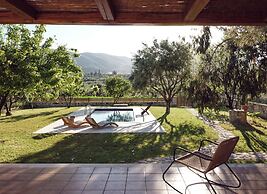 Leeda's Cottages