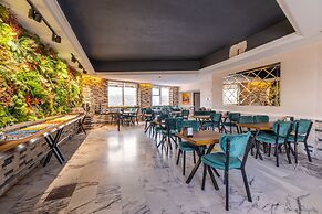 Nova Hotel