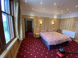 St Magnus Bay Hotel