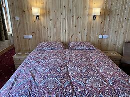 St Magnus Bay Hotel