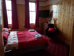 St Magnus Bay Hotel