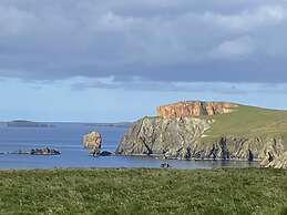 St Magnus Bay Hotel