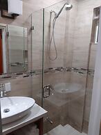 PeSheres Inn & Spa