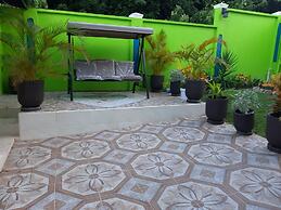 PeSheres Inn & Spa