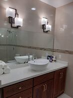PeSheres Inn & Spa