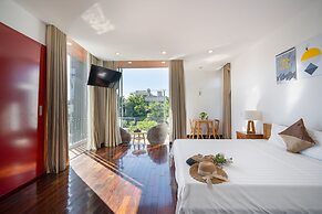 T P Pool Villa