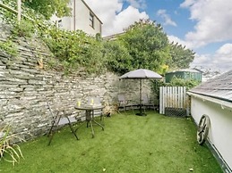 2-bed, Sleeps 4, Pets Welcome, Parking