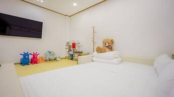 Pocheon Wuri Kids Poolvilla