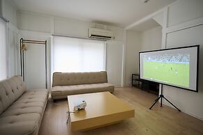 Minami-Shinagawa House by Tranova