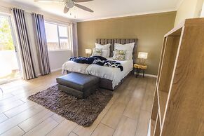 Val de Vine Guesthouse