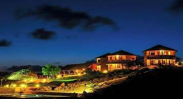 LA KAMP RESORT
