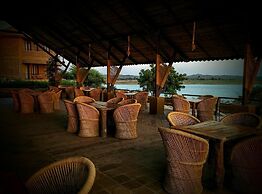 LA KAMP RESORT