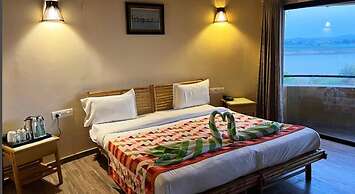 LA KAMP RESORT
