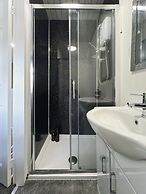 Hayy Vibrant Studios Queensgate