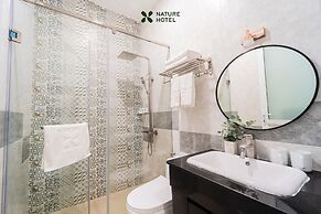 Nature Hotel - Luong The Vinh