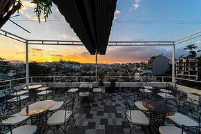 Nature Hotel - Luong The Vinh