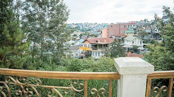 Nature Hotel - Luong The Vinh
