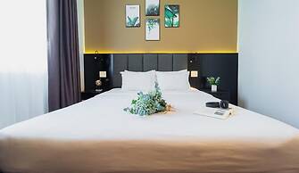 Nature Hotel - Luong The Vinh