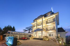 Nature Hotel - Luong The Vinh