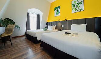 Nature Hotel - Luong The Vinh