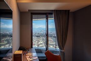 Roaders Plus Hotel Taipei Station
