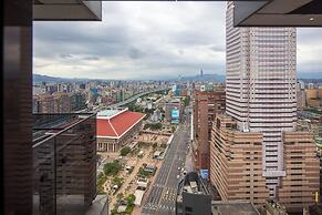 Roaders Plus Hotel Taipei Station