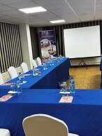 The Crossroads Hotel Westlands