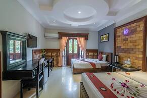 Kings Luxury Hotel
