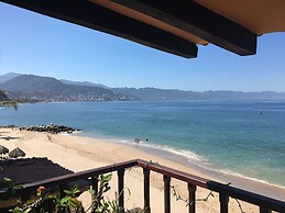 Los Tules Mexican Resort