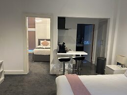 Sun Street ApartHotel