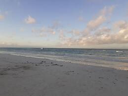 Maua beach lodge