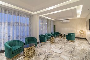 South Hotel Suites