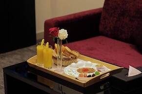 South Hotel Suites