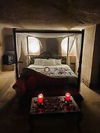 Ela cave house