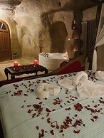 Ela cave house