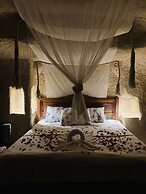 Ela cave house