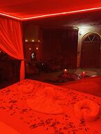 Ela cave house