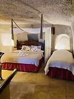 Ela cave house
