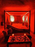 Ela cave house