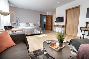 Océane Guest House - Adults ONLY