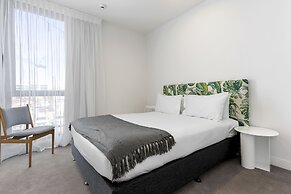 Modern & elegant living Wynyard Quarter