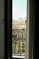 Louis Rooms