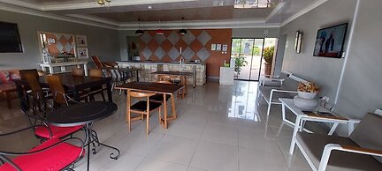 Paje Bush Hotel
