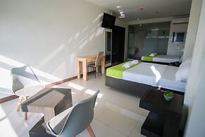 Benrose Hotel