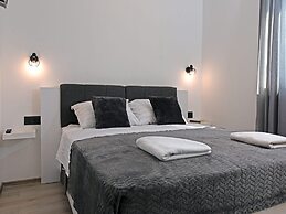 Villa Infinity