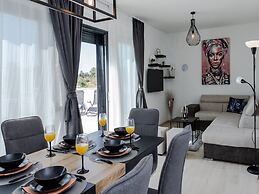 Villa Infinity