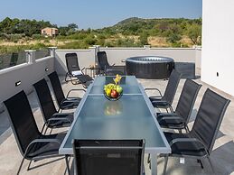 Villa Infinity