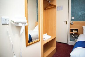 Royal Square Hotel - BHX & NEC